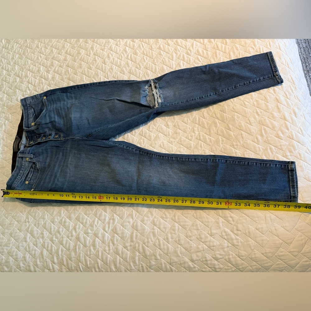 Torrid Bombshell Skinny 5 Button Fly Distressed J… - image 4